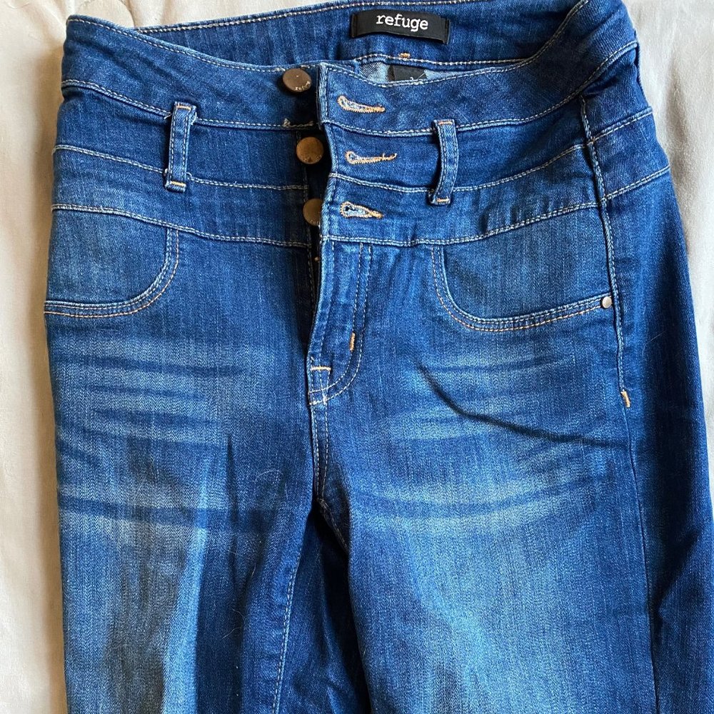 Refuge Size 2 High Waisted Jeans